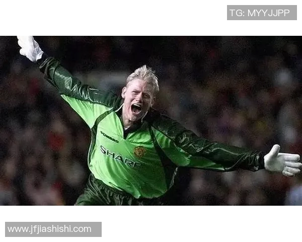 门神足球明星球员的传奇故事与辉煌成就揭秘